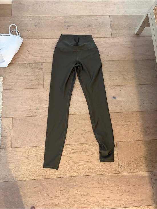 ALO Yoga Pants - ALO Yoga High-Rise Olive Green Performance Leggings